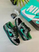 NIKE SB DUNK LOW X THERE SKATEBOARDS