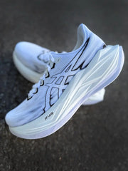 ASICS Super blast 3 white and black