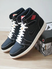Air Jordan 1 Retro High OG Flight Club