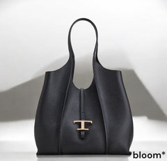 Tods T Timeless Premium Quality Leather Bag With Extra Pouch & OG Box With Dust Bag (Black - 444)