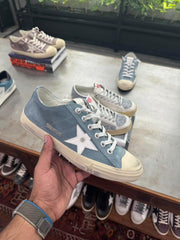 Golden goose V-Star in silver-blue suede with white leather star