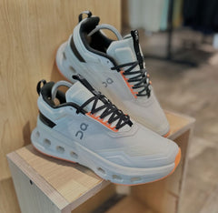 WMN On Running Cloudtilt Ivory/Orange For Her