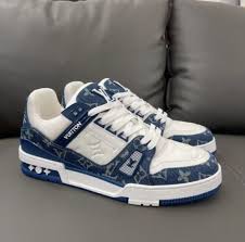 LOUISS VUITTON MID DENIM SNEAKER