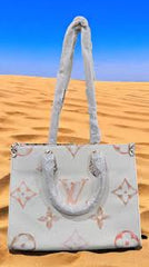 Louis Vuitton On The Go Medium Tote With Dust Bag (M22868 Light Yellow)