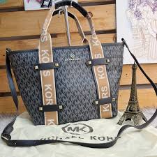 Michael Kors Maeve Monogram Print Tote Bag With Dust Bag (Black 22314)