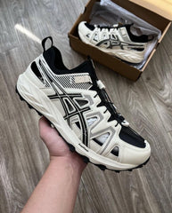 Asics Gel Sosoma Se Black Cream