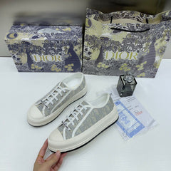 WMN Dior White Grey Oblique Canvas Walk'n'Dior Sneakers For Her