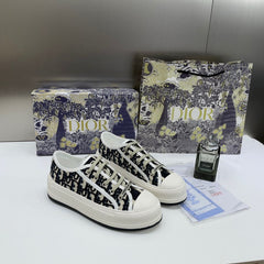 WMN Dior White Black Oblique Canvas WalknDior Sneakers For Her