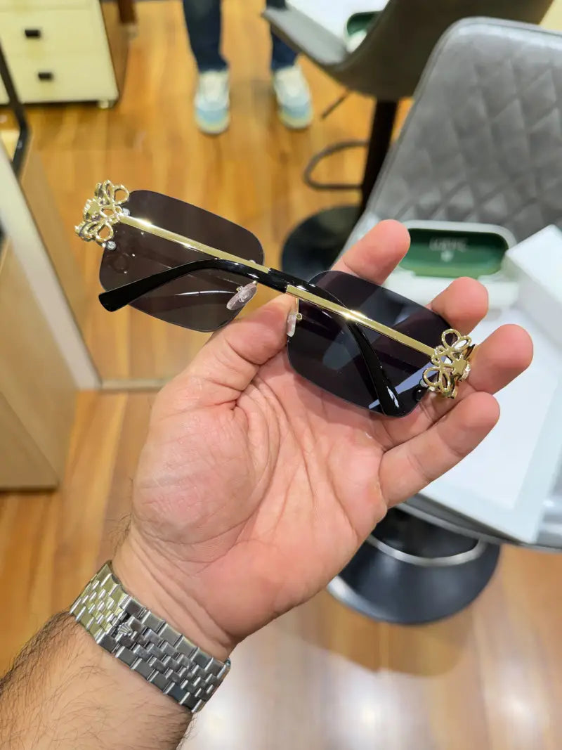 Loewe 2583 gold black