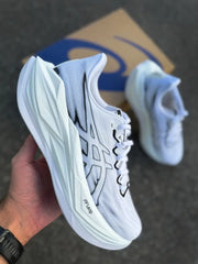 ASICS Super blast 3 white and black