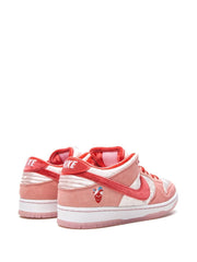 WMNs Nike Dunk Low ‰ÛÏ Strange Love ‰ÛÏ