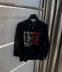 Tomm y Hilfiger Black Logo Print Premium Shirt