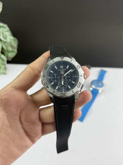 tA9 hE..uer Aquaracer