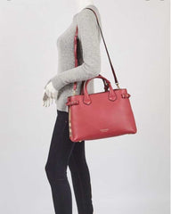 BURBERR_Y Banner Premium Shoulder Bag 661