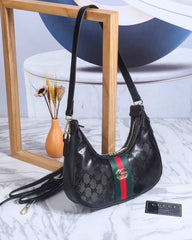 GUCCI_Half_Moon_Shoulder_Sling_Bag_827