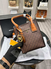 MICHAEL_KORS_Mercer_CrossBody_Bag_With_Box_950