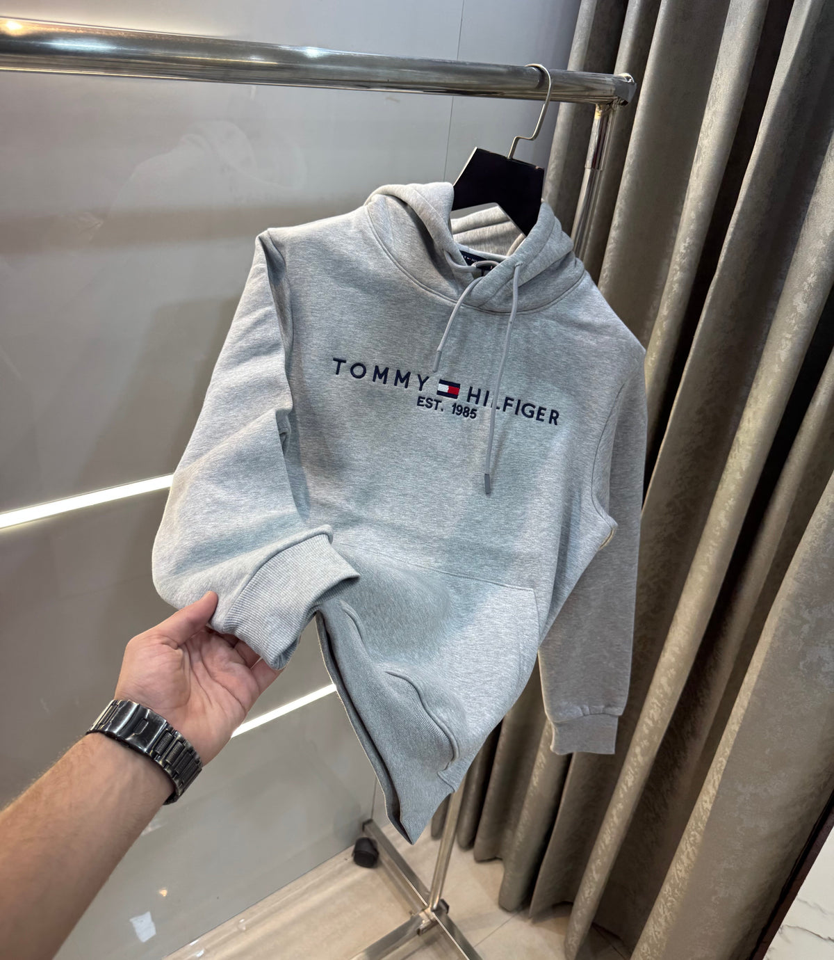 Tomm y Hilfiger Grey Embroidery Logo Imported Hoodie