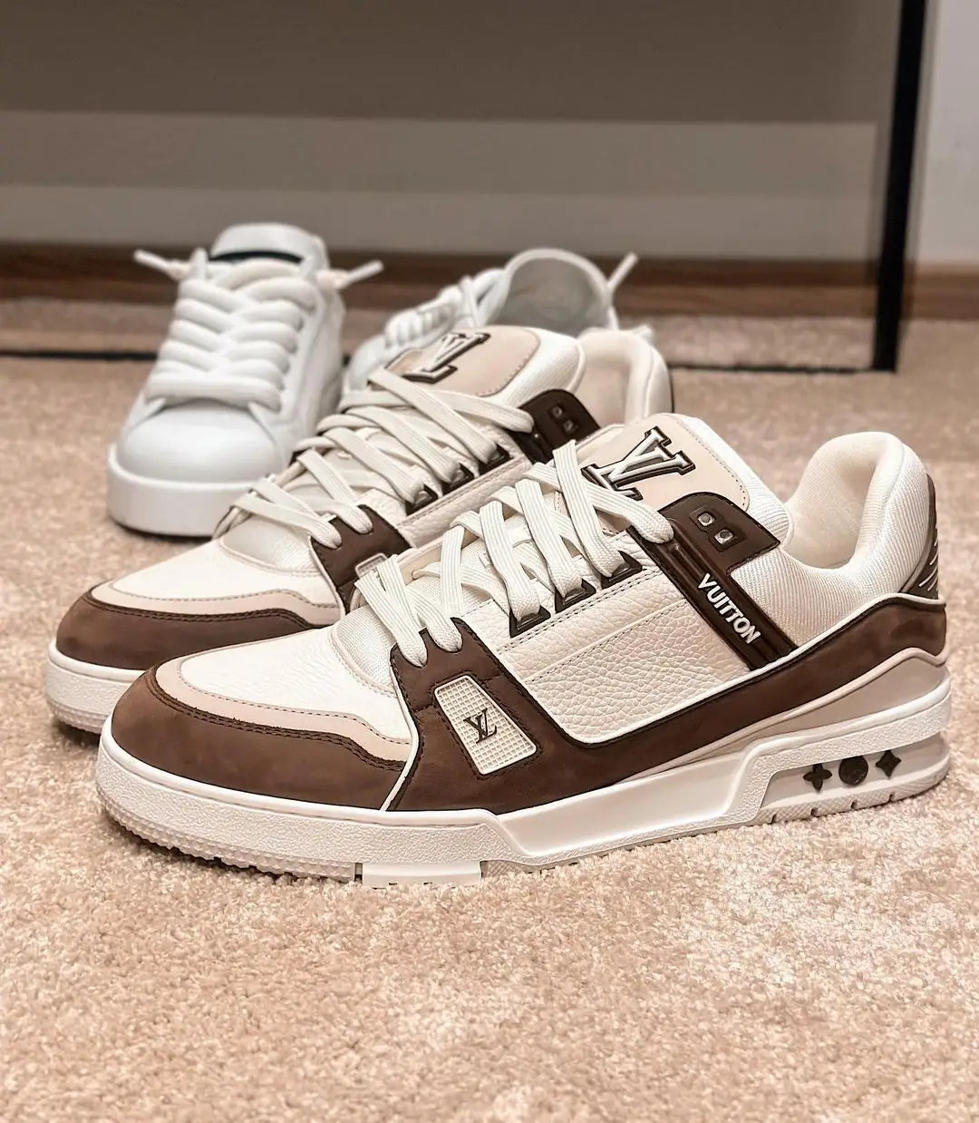 Louiss Vuitton LV STREET STYLE TRAINER MOCHA