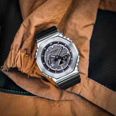 G shock GM 2100 metal