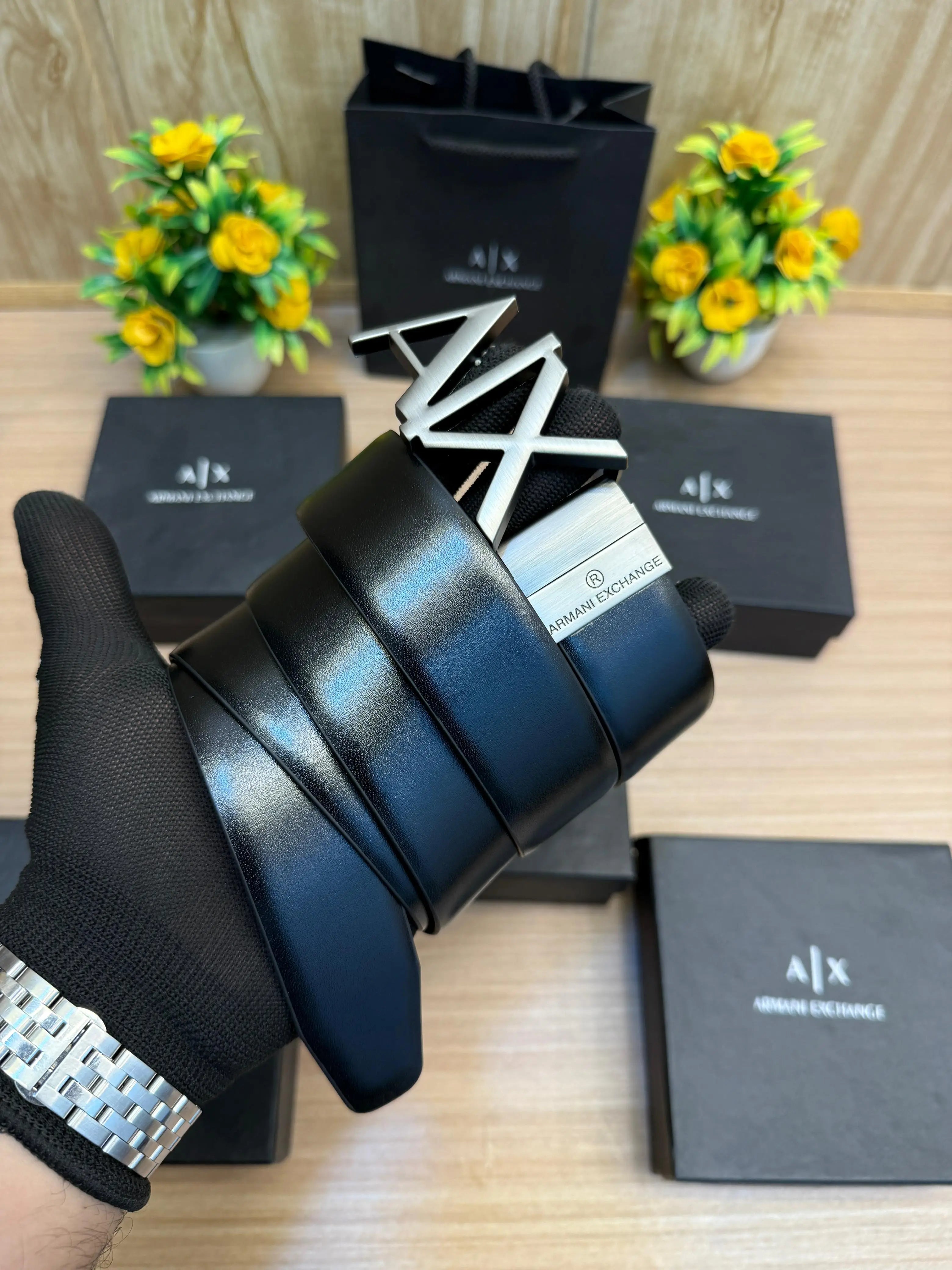 ARMANI_Belt_with_Box_Carry_Bag_A212