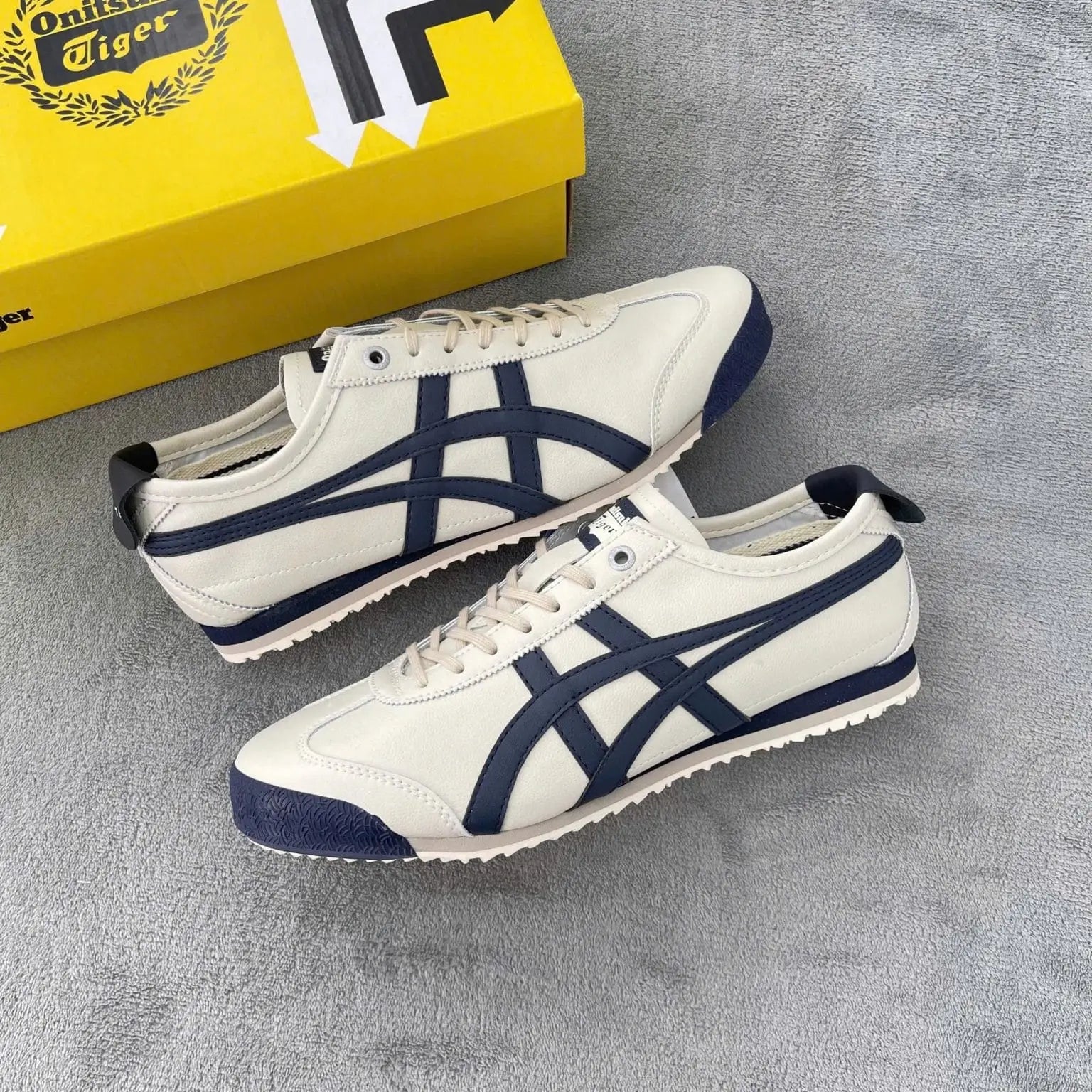 Onitsuka Tiger Mexico 66 Peacoat 057