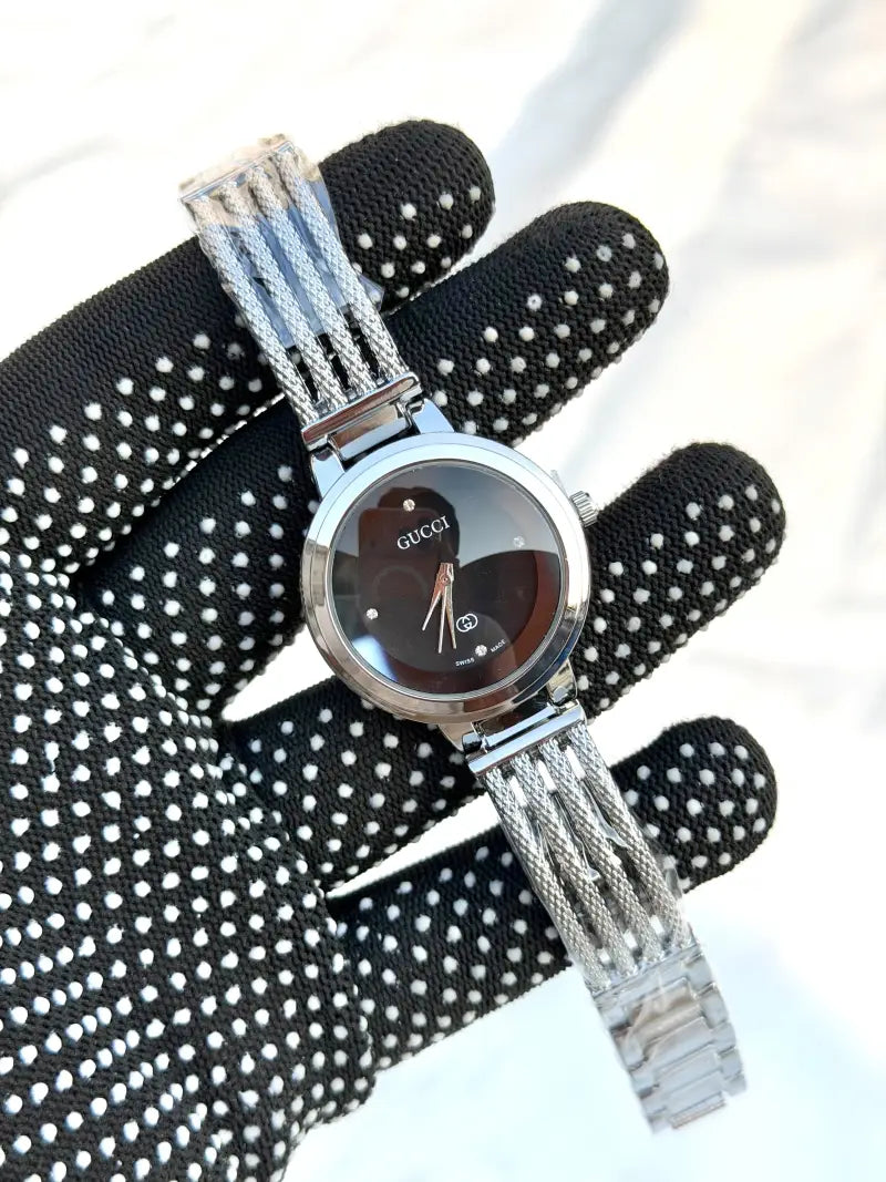 Gucci Signature