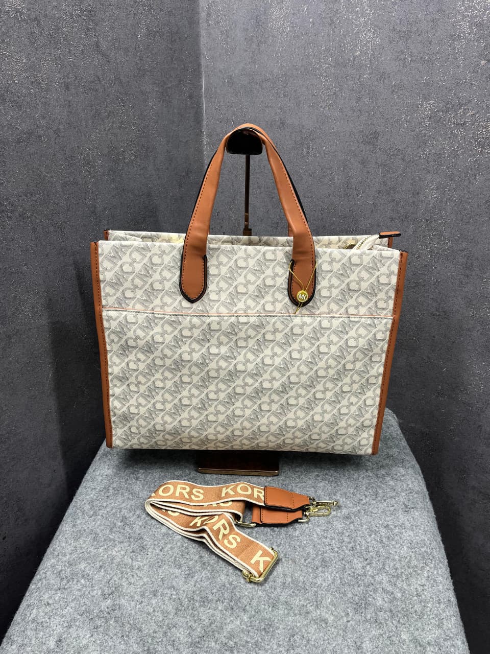 Michael Kors Gigi Mk Large Empire Signature Logo Tote With Dust Bag Beige Brown 10087