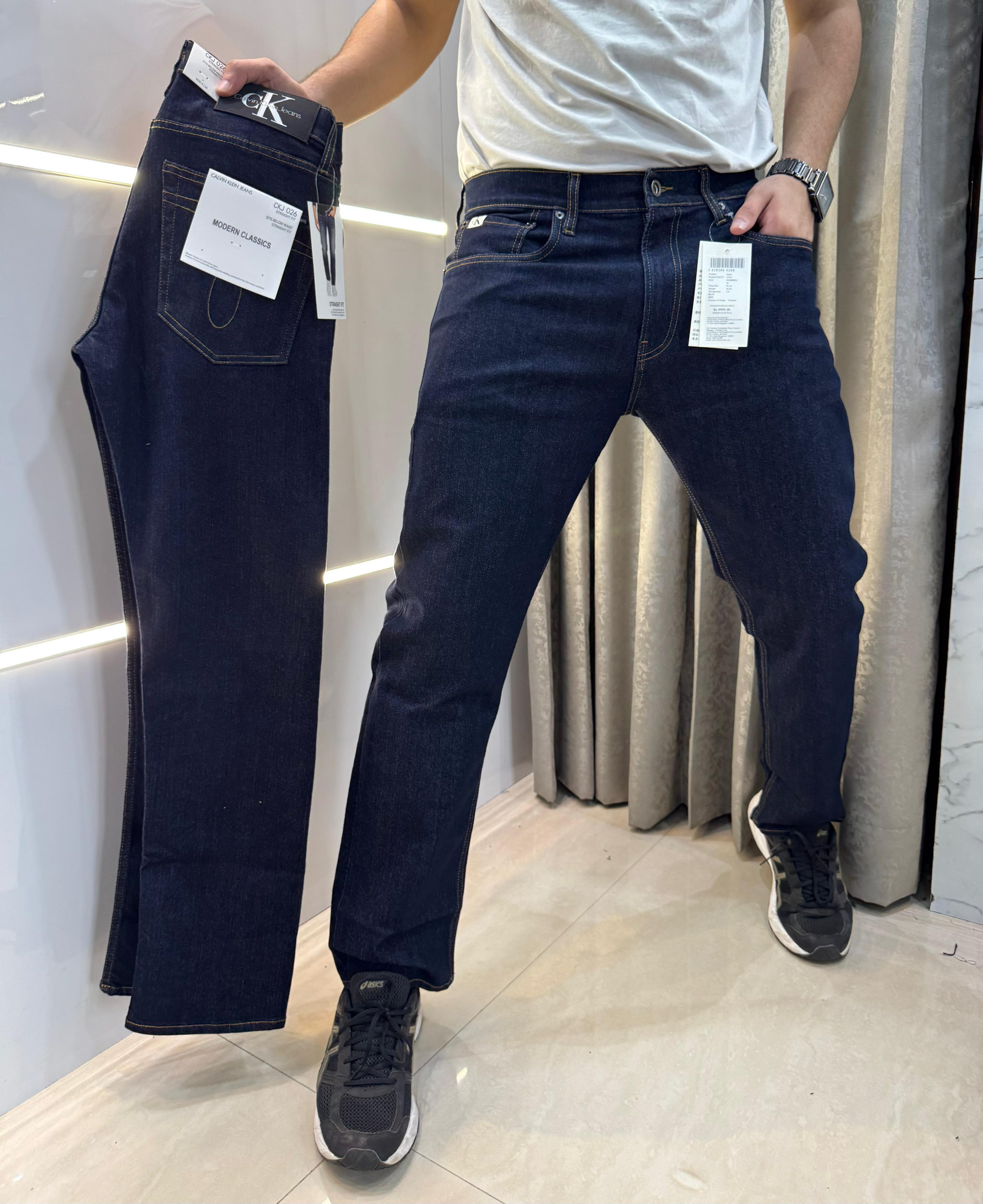 CALVIN KLEIN IMPORTED  DENIM HYPERFLEX DENIM