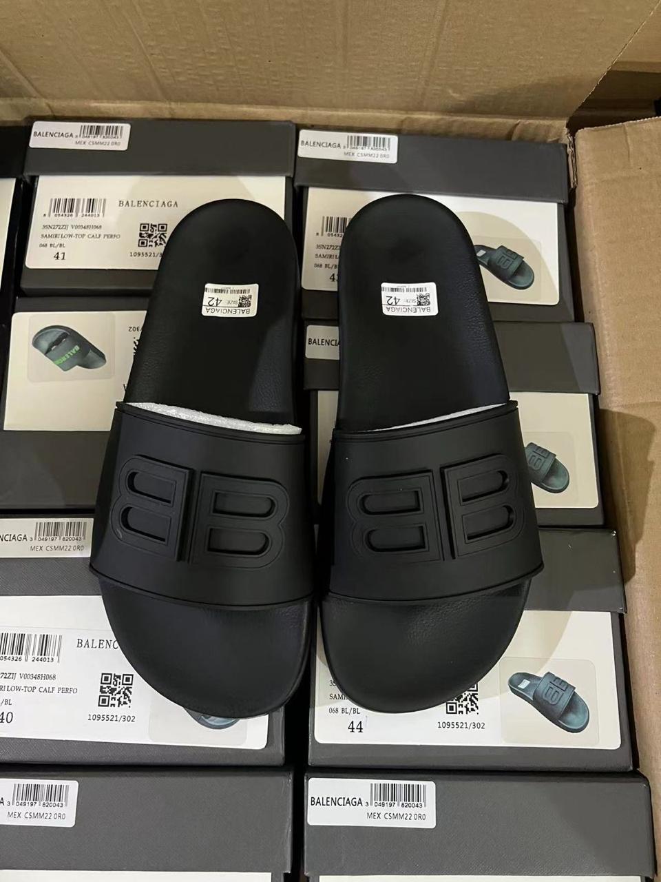 Balenciaga Premium Slides