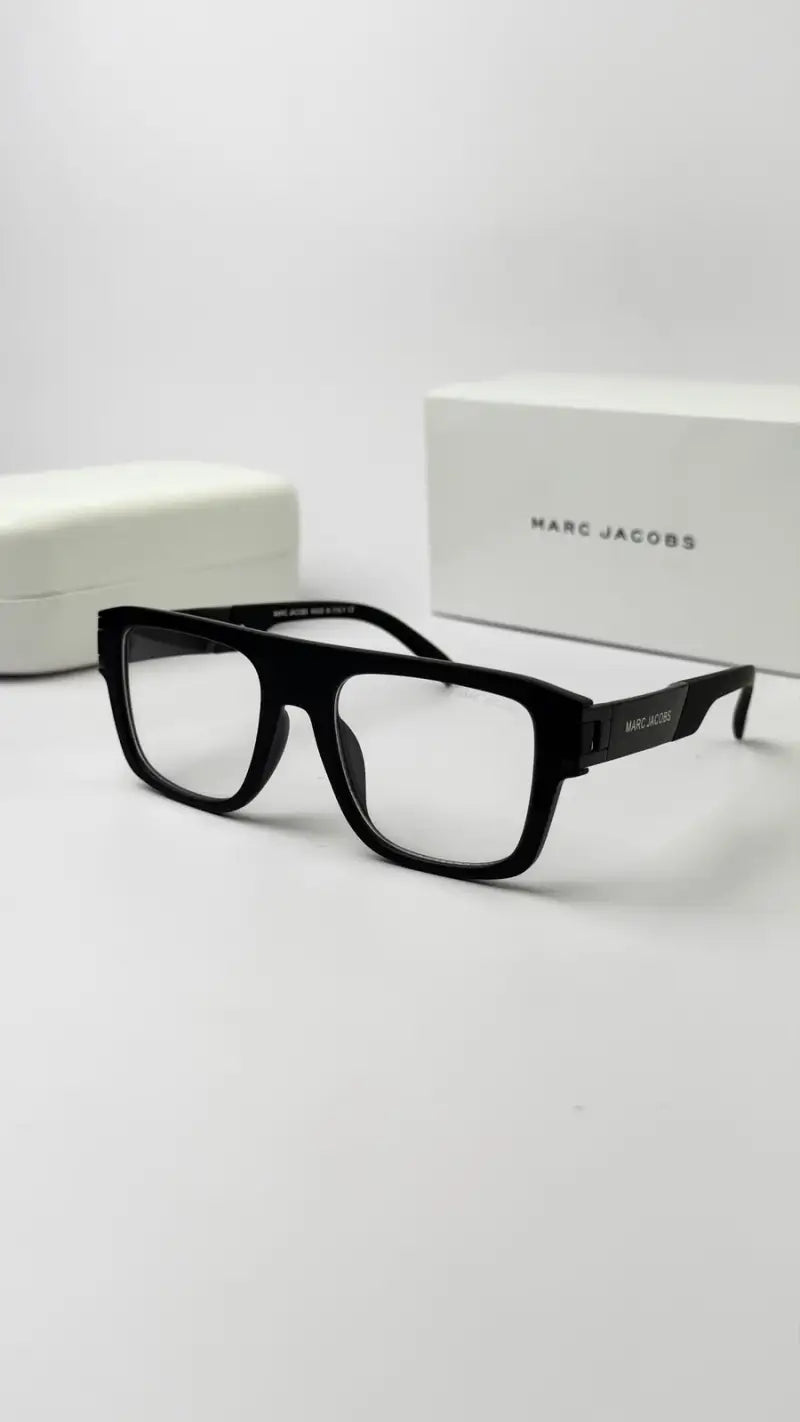 Marc Jacobs black plano 1004