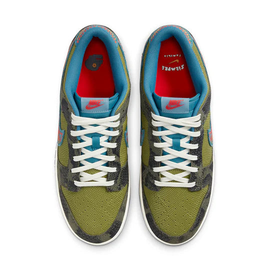 NIKE DUNK SEIMPRE FAMILIA UA