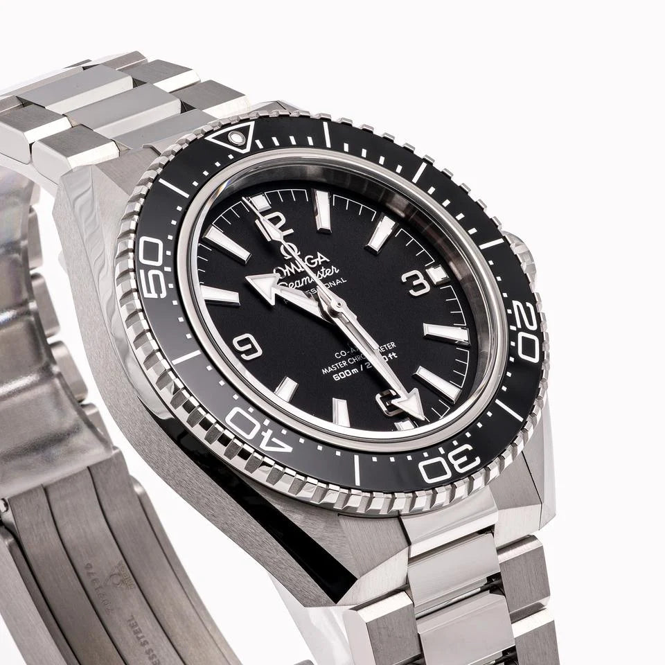 Omega Seamaster Planet Ocean 600m Silver Black Japan