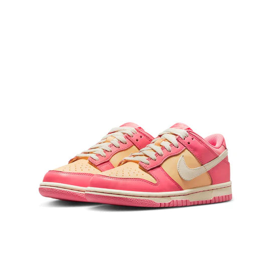 WMNs Nike Dunk Low ‰ÛÏStrawberry - Peach/Cream‰۝