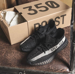 Adidas Yeezy Boost 350 V2 Oreo Black