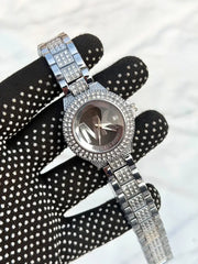 Michlae Kors Detactive