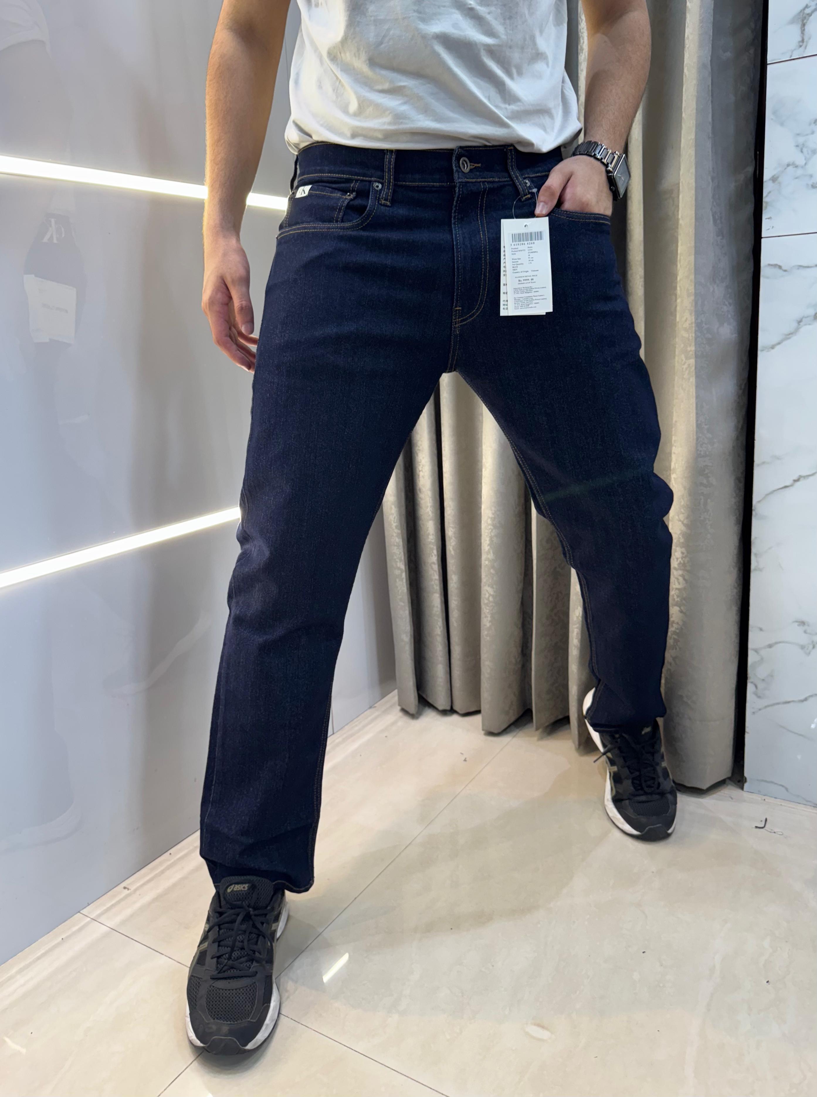 CALVIN KLEIN IMPORTED  DENIM HYPERFLEX DENIM