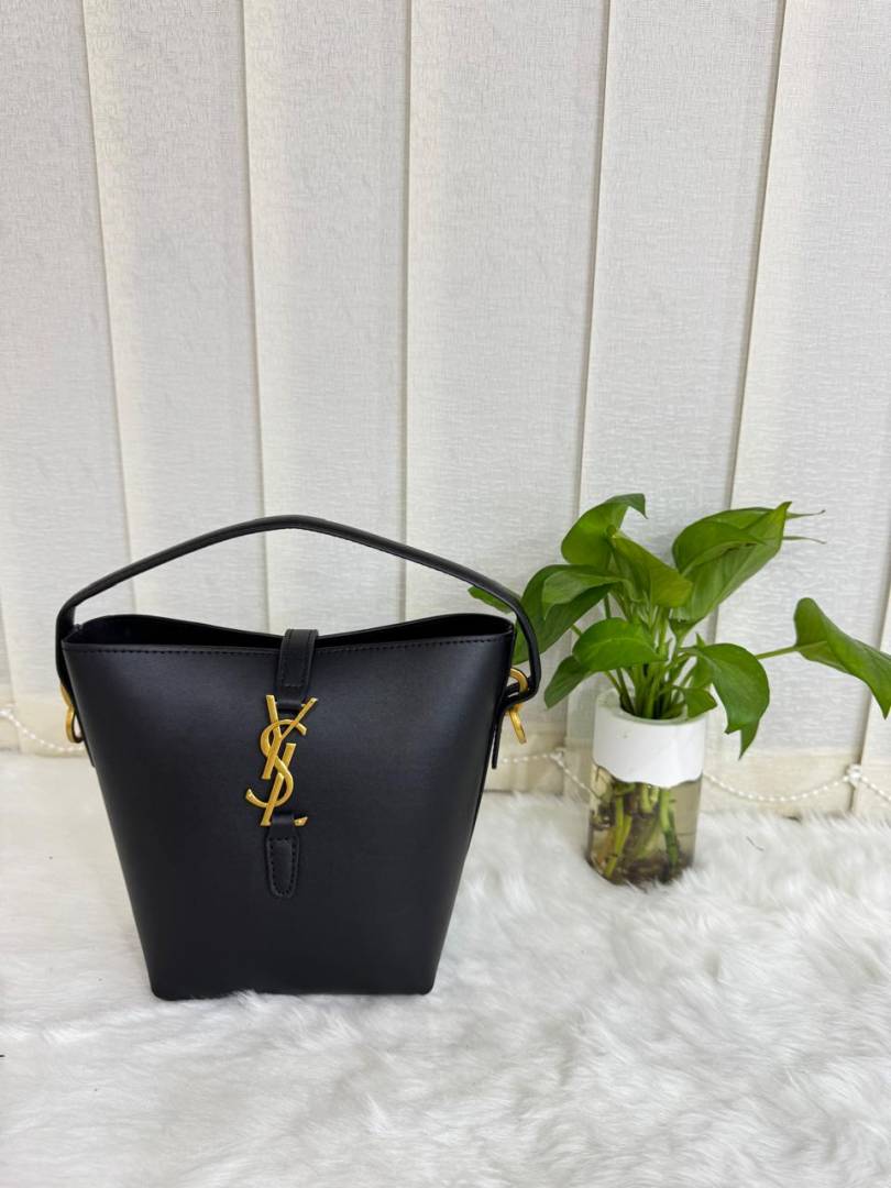 Ysl Saint Laurent Le 37 bucket Bag Black With OG Box Dust Cover & Carry Bag 88751 Black