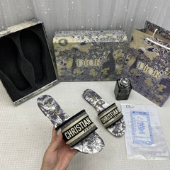 Christian Dior Black Tiger Dway Slide With OG Box & Carry Bag (Black Tiger)