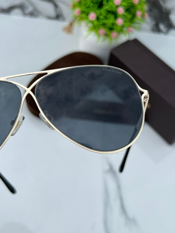 TOM FORD AVIATOR GOLD BLACK