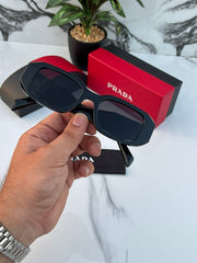 PRADA MILANO 8679