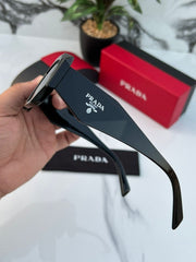 Prada milano 8679