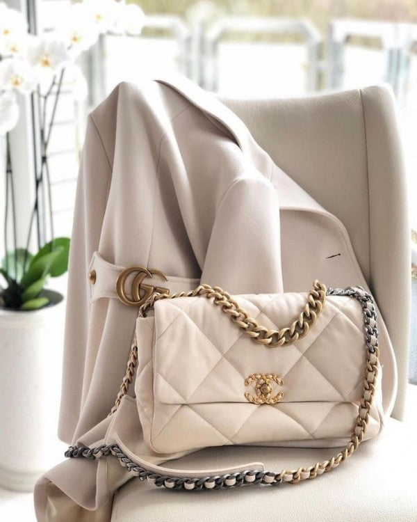 Chanel Lambskin Flap Shoulder Bag with OG Box and Bills (White)