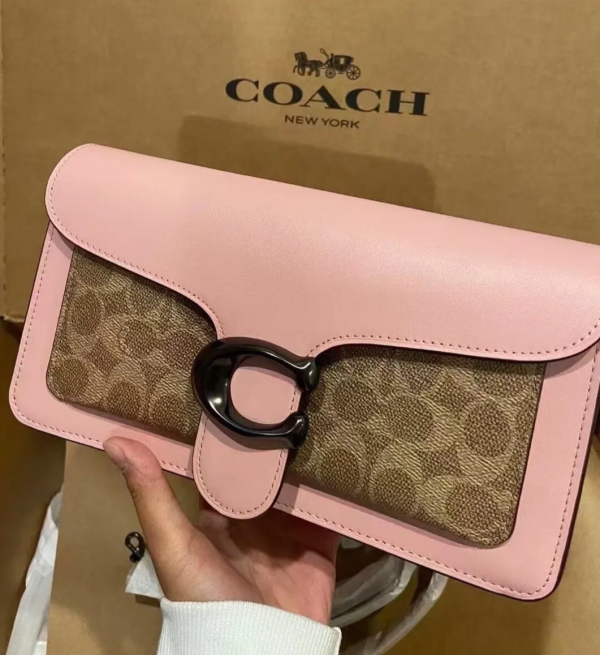 Coach Tabby 26 With OG Box Etc & 2 Straps