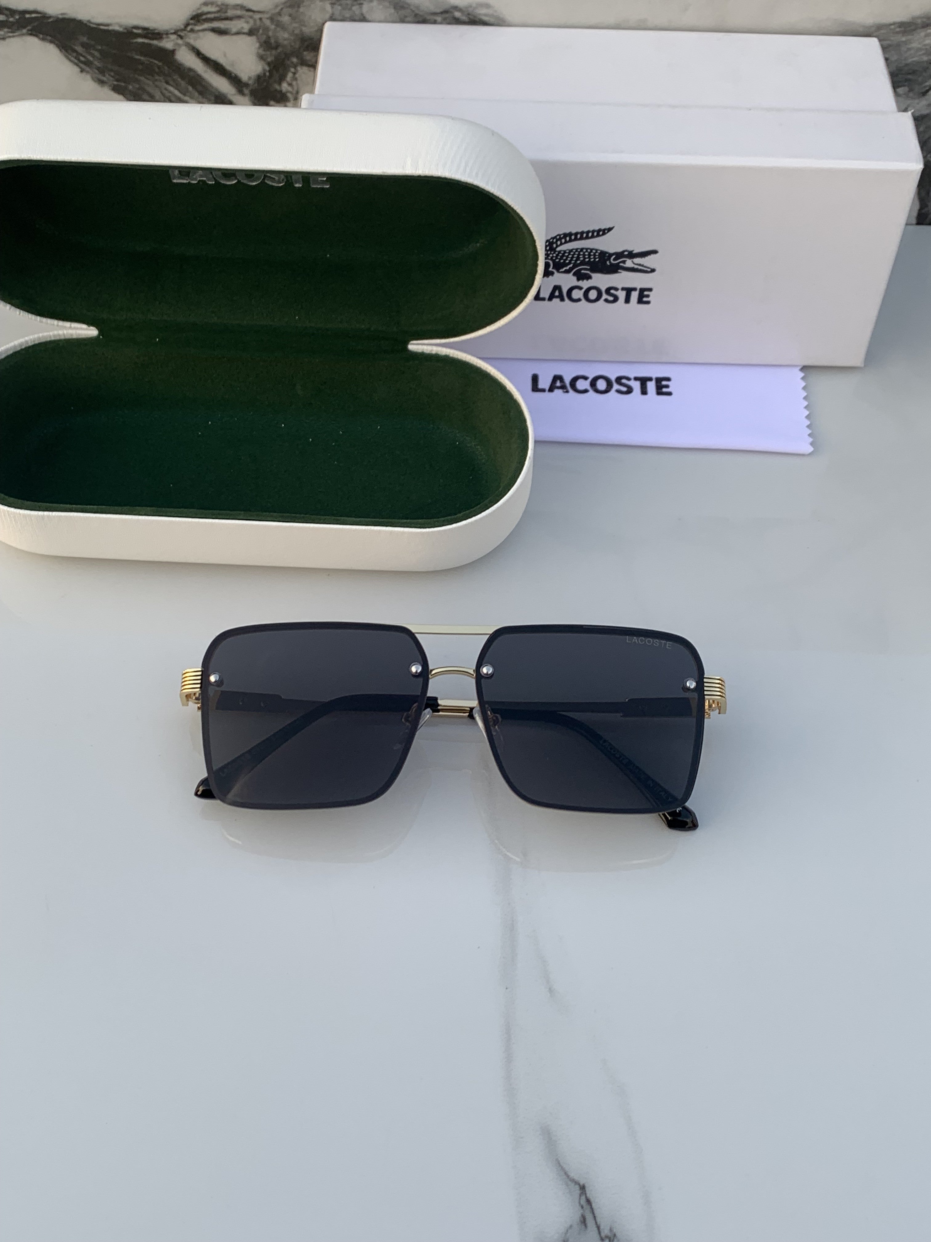 LACOSTE 9221 GOLD BLACK