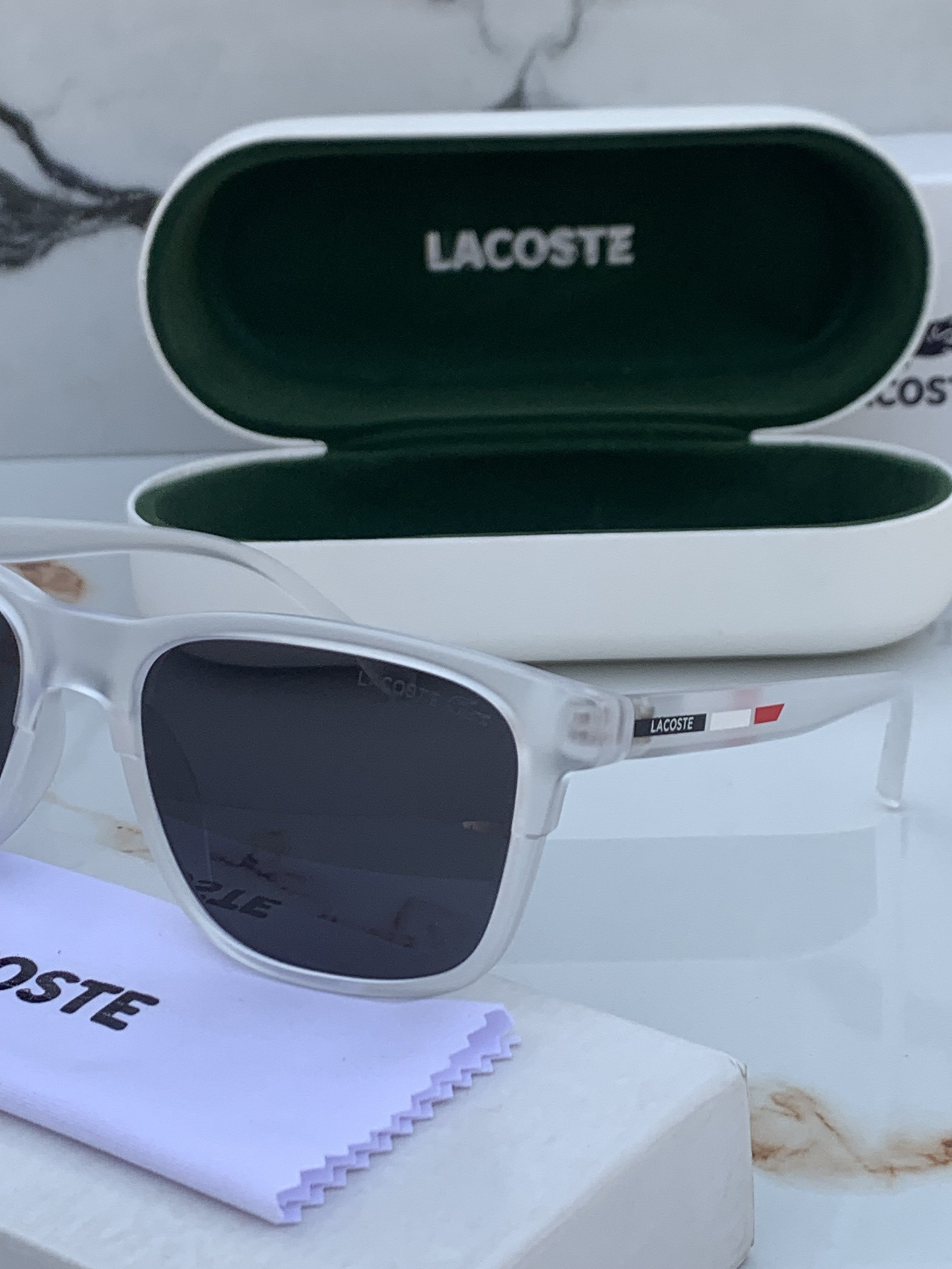 LACOSTE 5908 WHITE BLACK