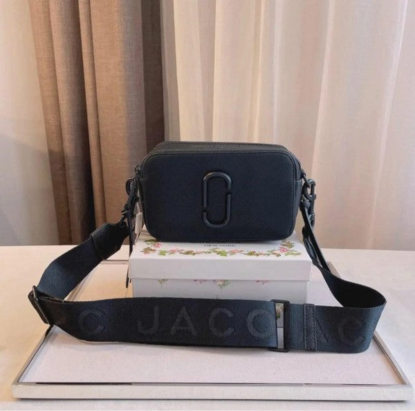 MARC JACOBS Snapshot Crossbody Bag With 2 Belts OG Box & Dust Bag (All Black - 170)