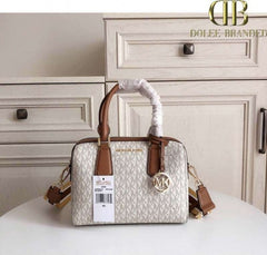 Michael Kors MK Boston Sling Hand Bag With Dust Bag & Shoulder Strap (White - 320)