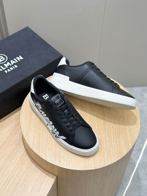 Balmain. B-court sneaker black white