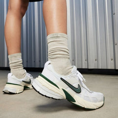 Nikee V2K Run White