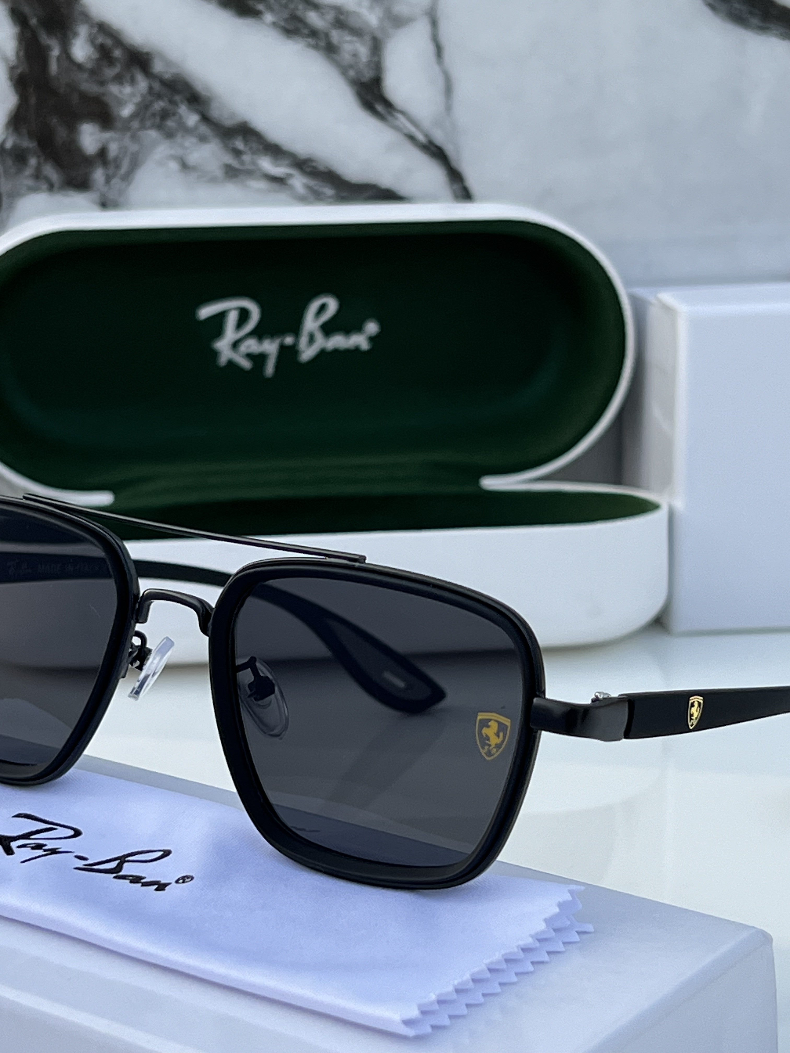 Rayban 06 black